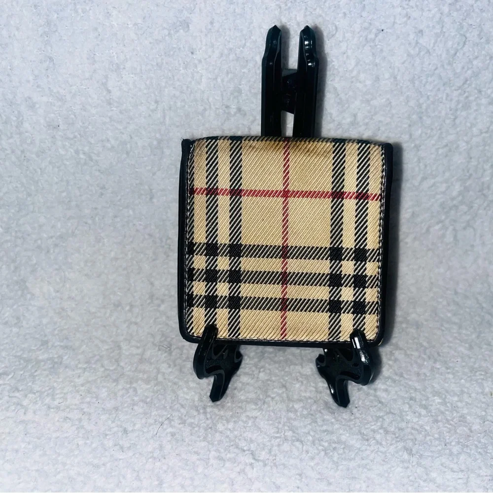 Burberry Nova Check Coin Pouch - Picture 6 of 9